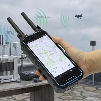 Mua Máy dò máy bay không người lái cầm tay với UAV Spectrum Detection Protocol Analysis Remote ID Recognition and Real Time Trajectory Tracking up to 3KM Range sản xuất trực tuyến